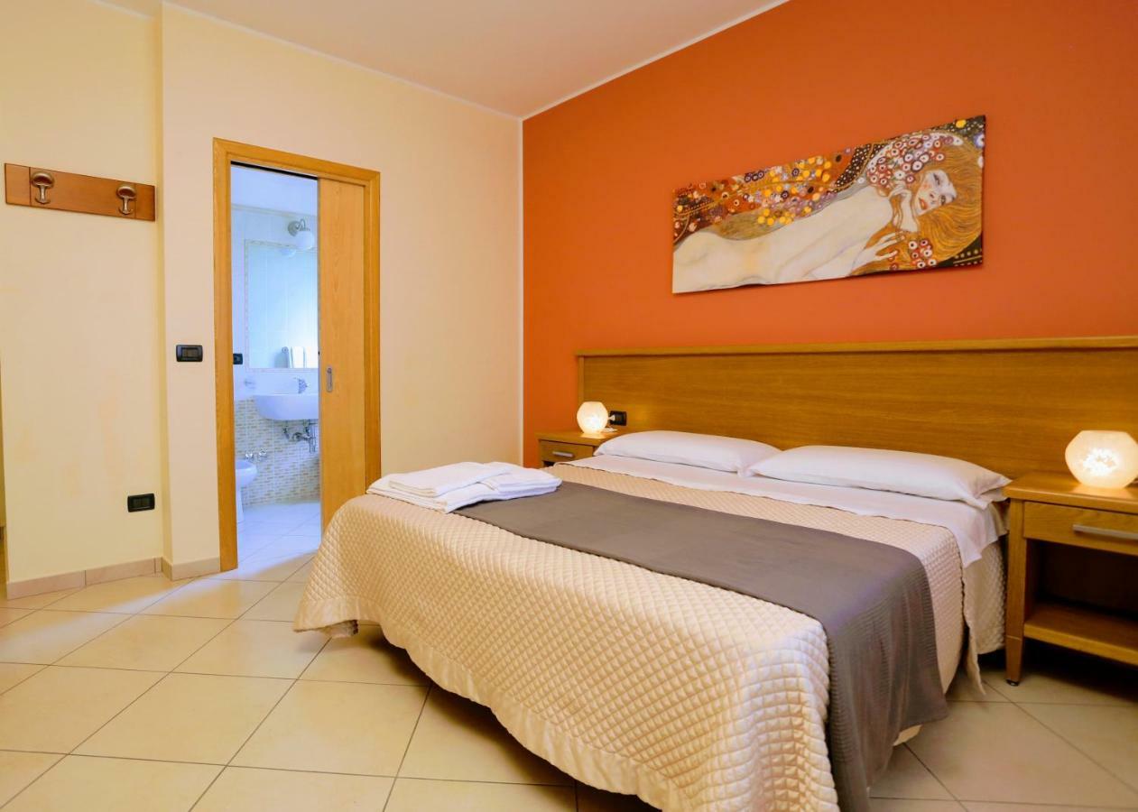 Zama Bed&Breakfast Скалеа Екстериор снимка