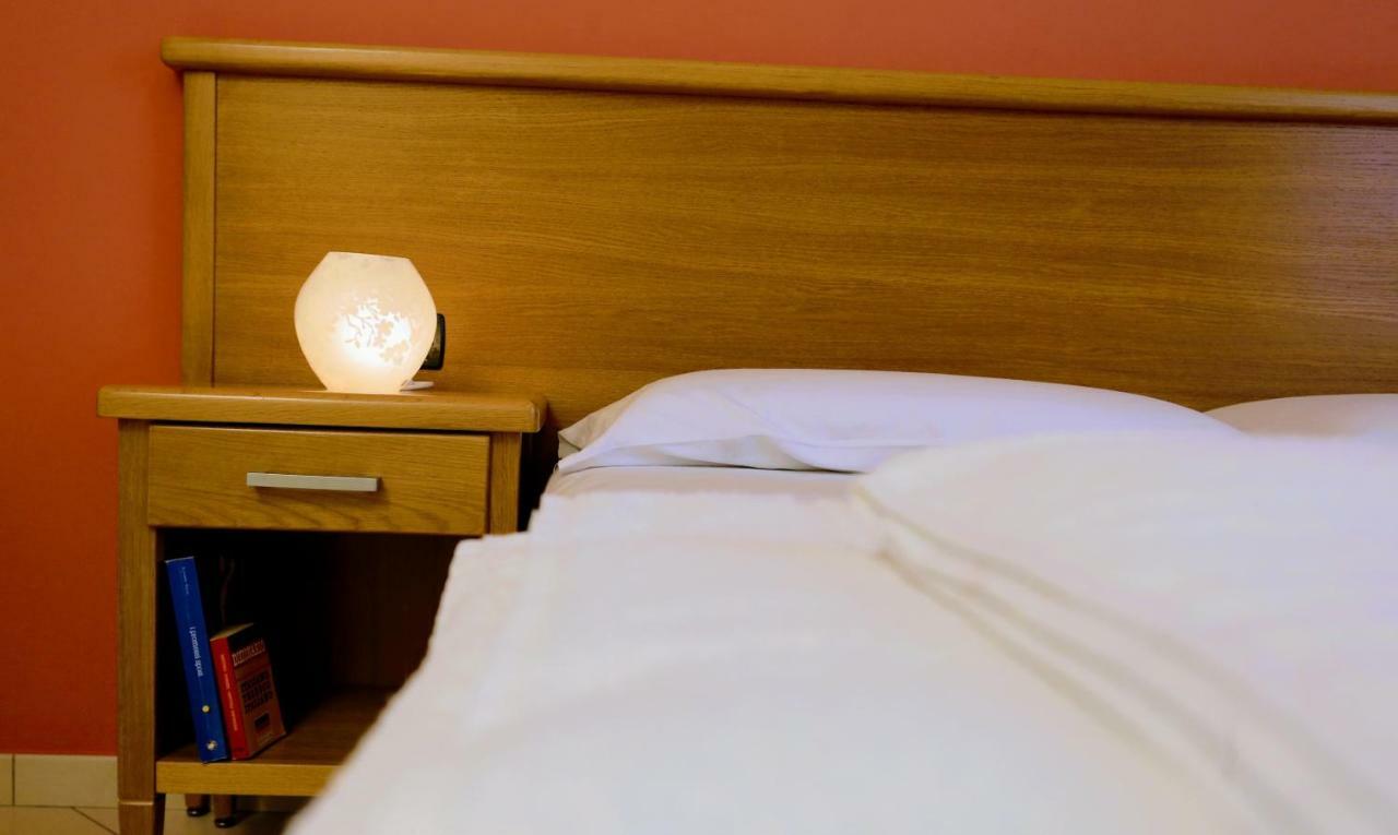 Zama Bed&Breakfast Скалеа Екстериор снимка